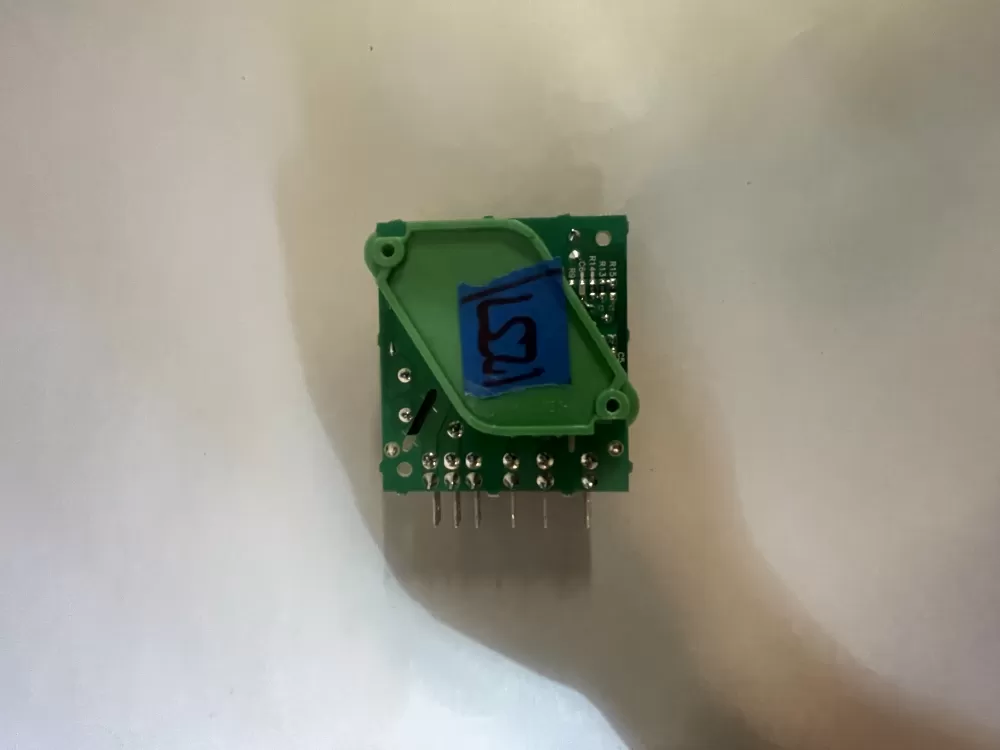 Whirlpool Kenmore 4388931 2303825 Refrigerator Control Board AZ189731 | KM1237