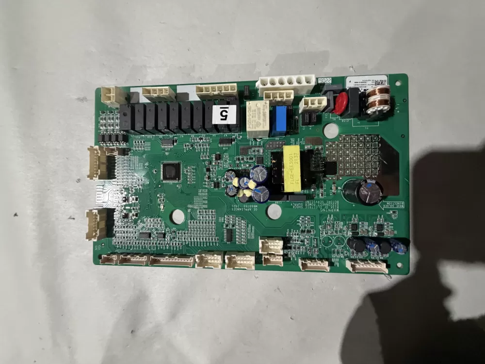 GE 239D5335G001 MB6075S Refrigerator Oem Control Board