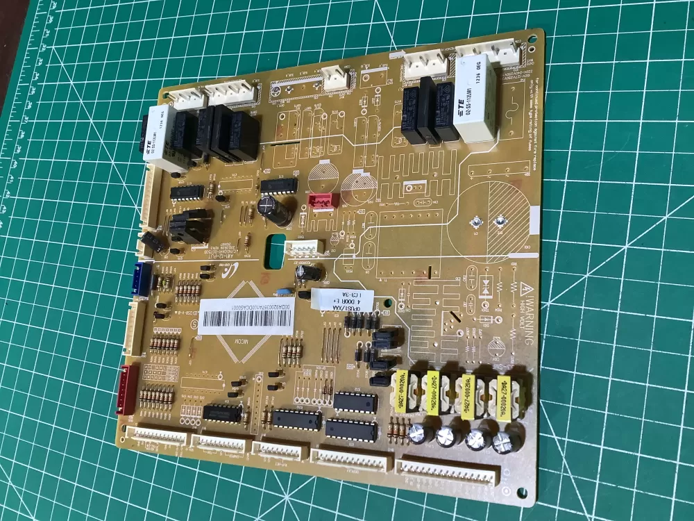 Samsung DA92 00357A Refrigerator Control Board AZ137688 | NR2368