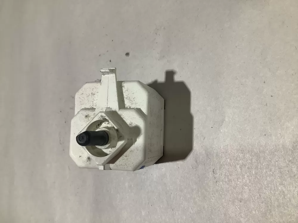 Kenmore WP3398095 Dryer Crosley Inglis Start Switch AZ102652 | Sl147