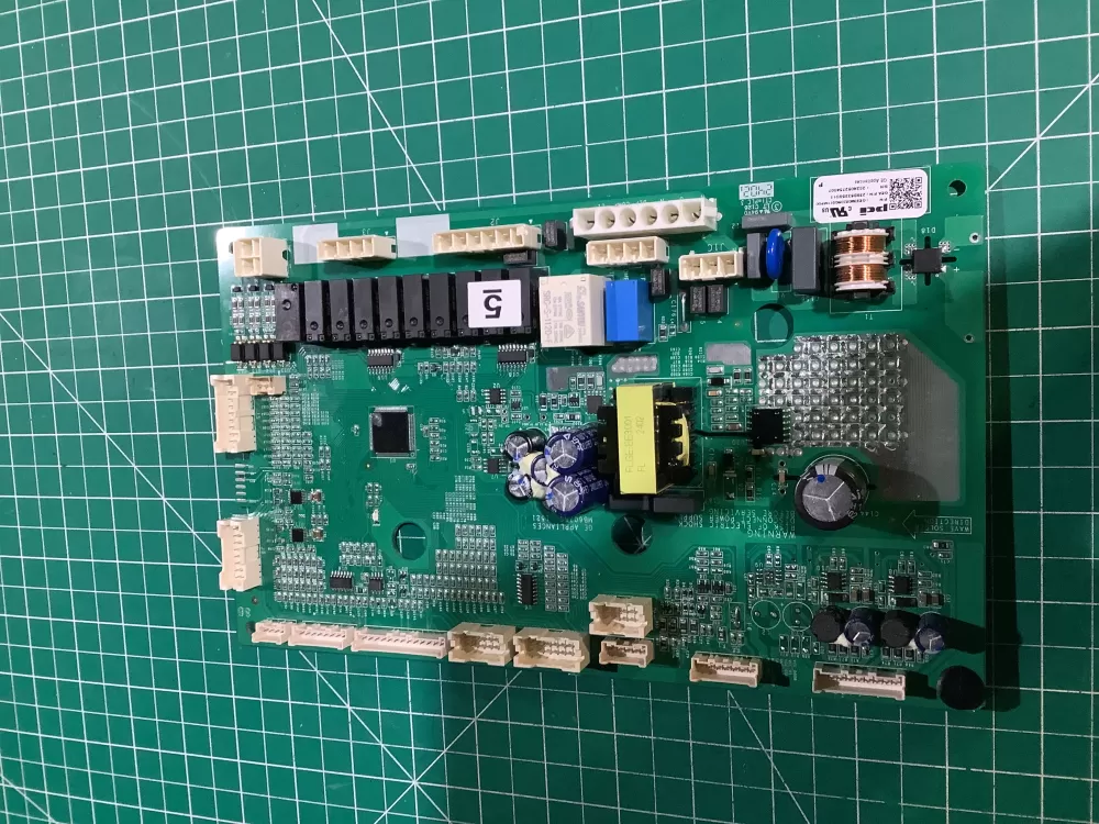 GE 239D5335G011 MB6075S Refrigerator Control Board