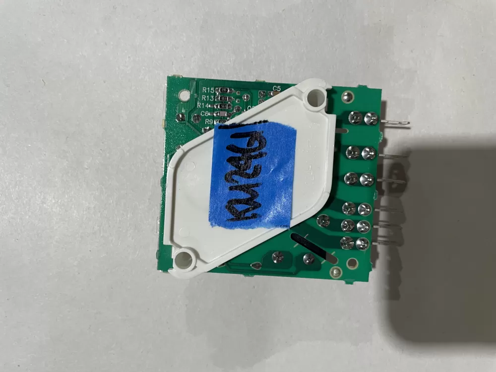 Whirlpool Maytag KitchenAid Refrigerator Defrost Board Control AZ146685 | KM2461