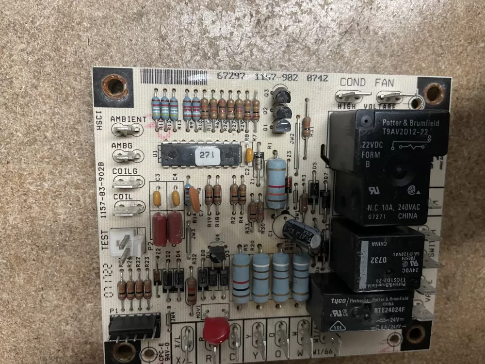 York Coleman 67297 1157 902  Defrost Fits Used Control Board AZ17430 | KM1377