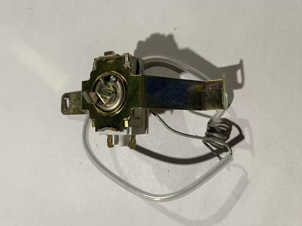 Whirlpool Kenmore 2201077 Refrigerator Thermostat AZ143493 | BK2412