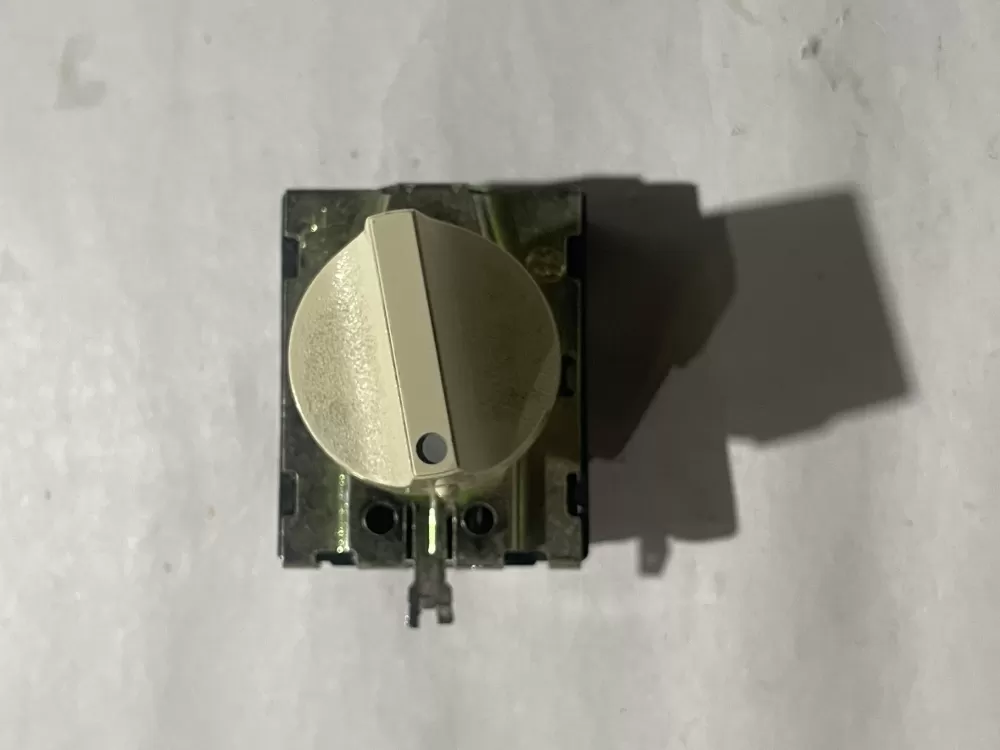 GE ASR2373-103T  175D2315P009 WE4X881 Dryer Control Board Switch