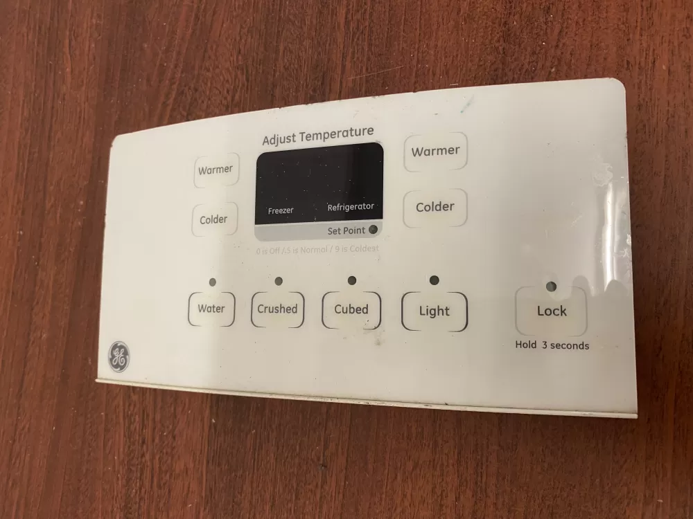 GE  Hotpoint 200D7355G006 Refrigerator Control Board Dispenser