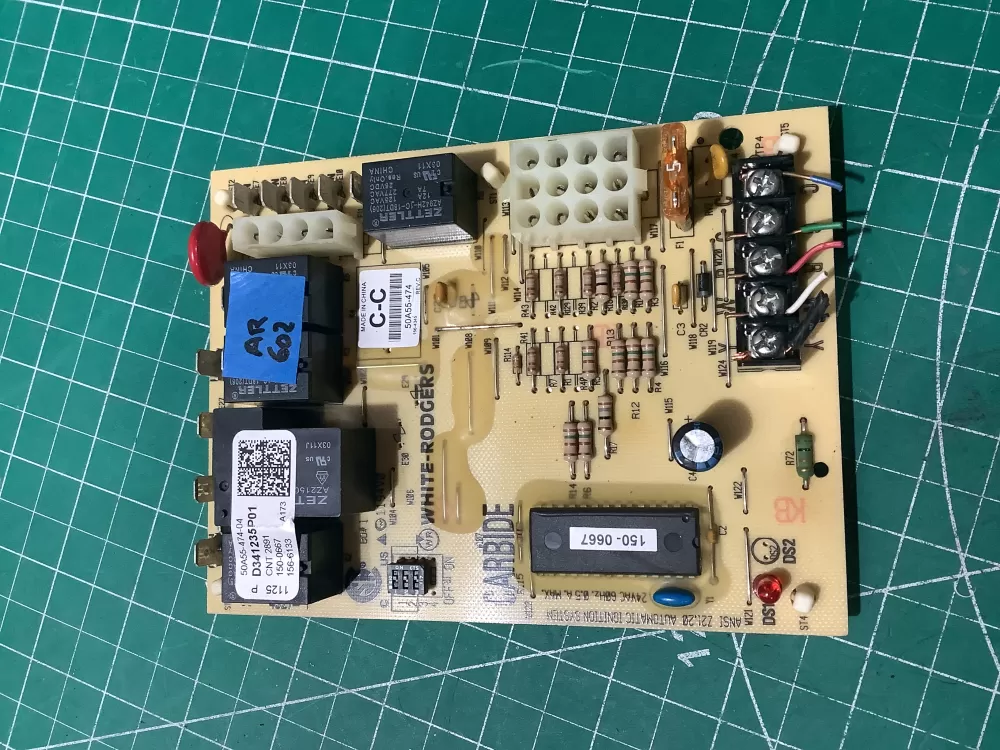 Trane D341235p01 Furnace Control Board Circuit AZ193081 | AR602