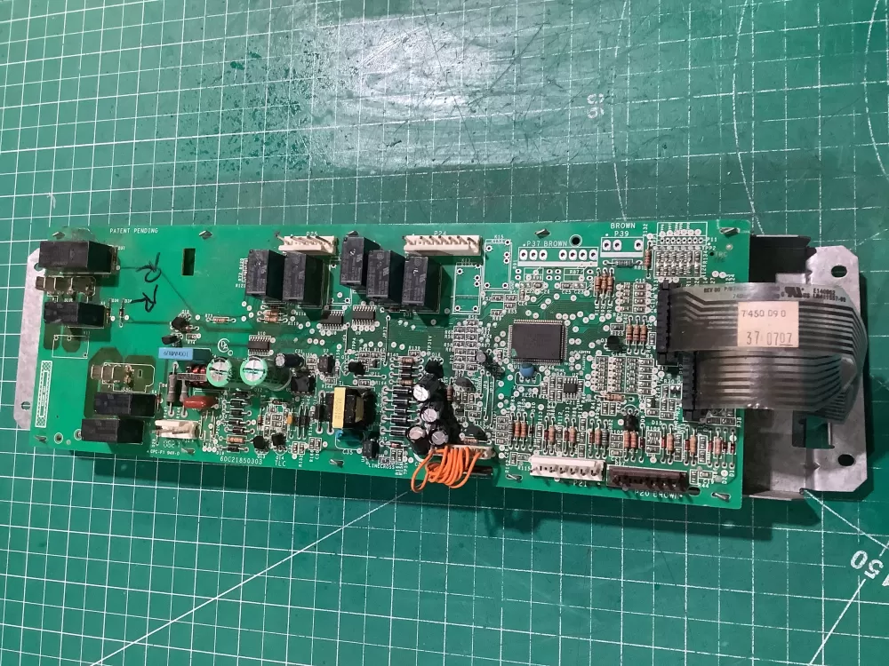 Maytag 00N21854124  8507P300-60 Oven Control Board