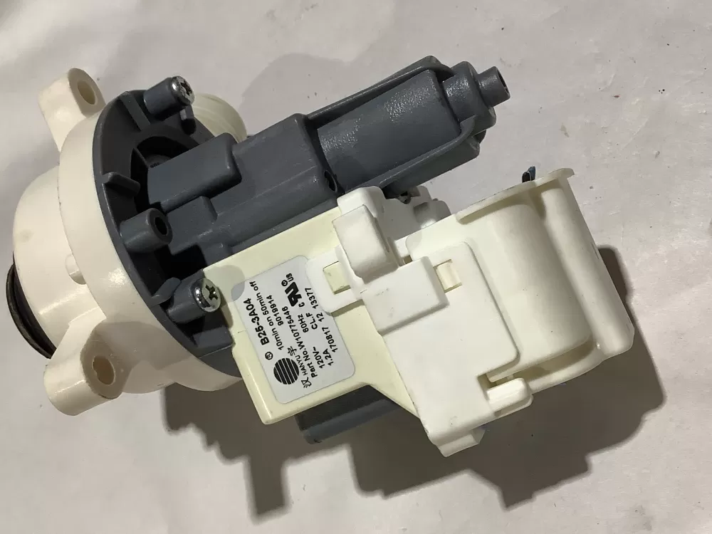 Hotpoint GE 175D3834P008 Washer Drain Pump AZ128448 | Sl224