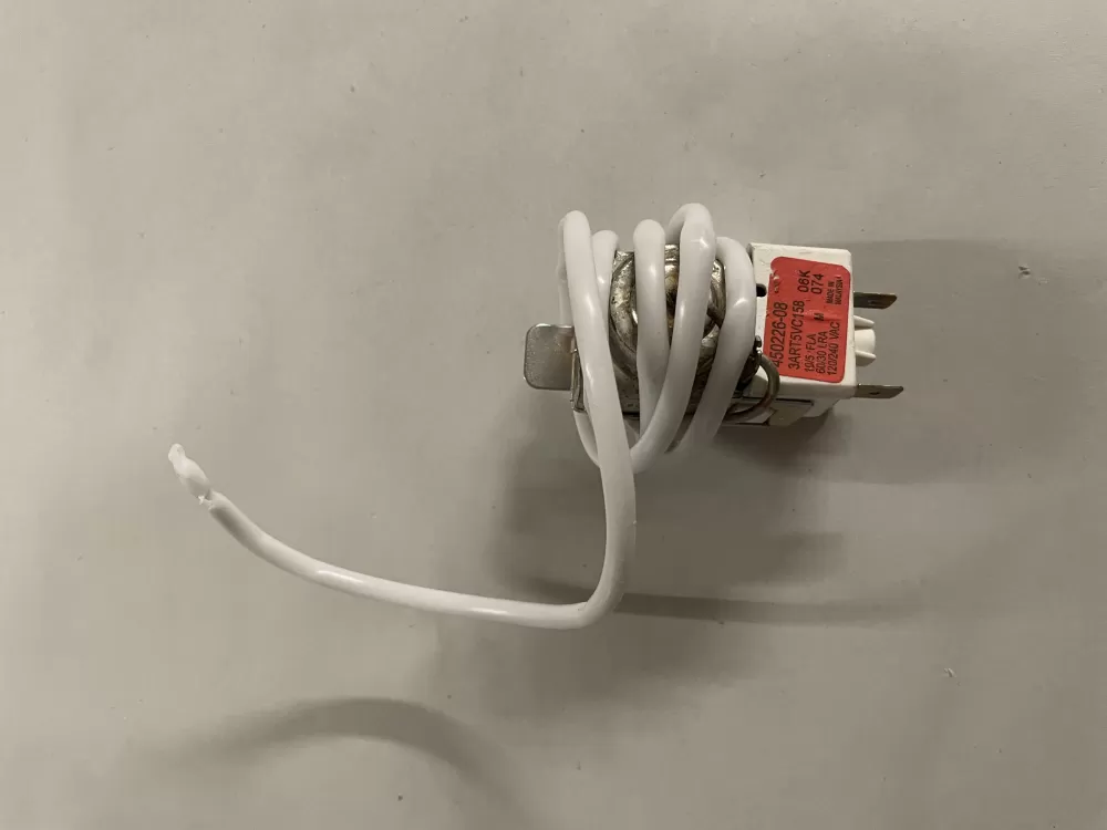 Westinghouse PS8769007 Thermostat Cold Control AZ140593 | KM1072