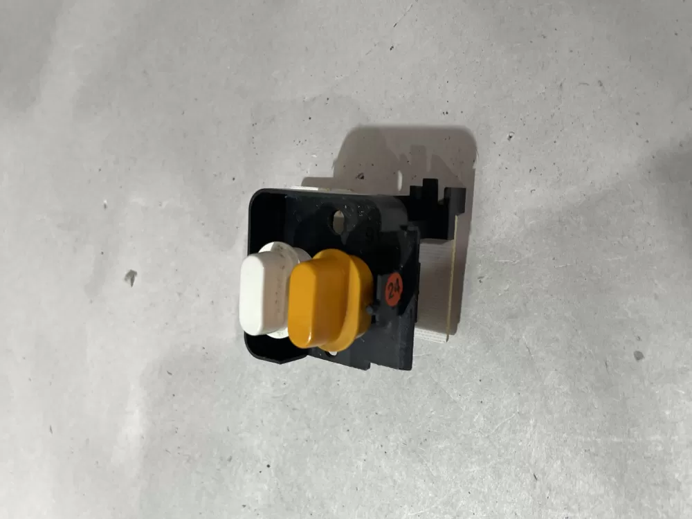 LG EBR41531301 PS12725024 Refrigerator Control Board AZ205441 | Wm664