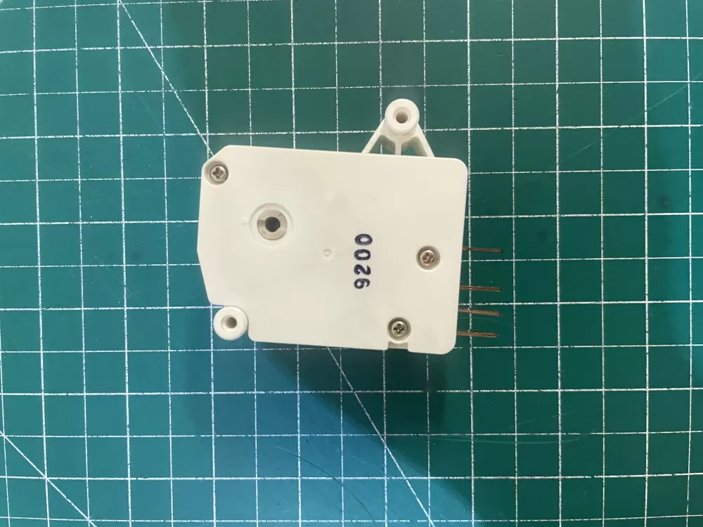 TMDJX35RB9 Tmdjx35rb9 Wr09x0483 Sankyo Defrost Timer AZ194252 | KM1584