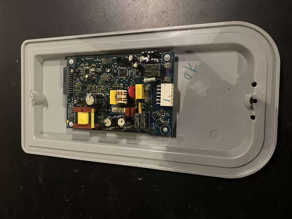 Frigidaire Electrolux AP4926683 Refrigerator Control Board AZ26209 | BK95