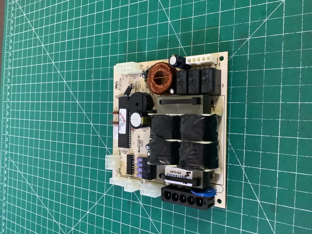 Kitchen Aid  Whirlpool 2215946 2221501 2221522 2252071 2252095 2252097 2252097R 2252159 2252159R 2254739 4389242 8201521 W10823039 W10823805 Refrigerator Kitchen Aid Control Board