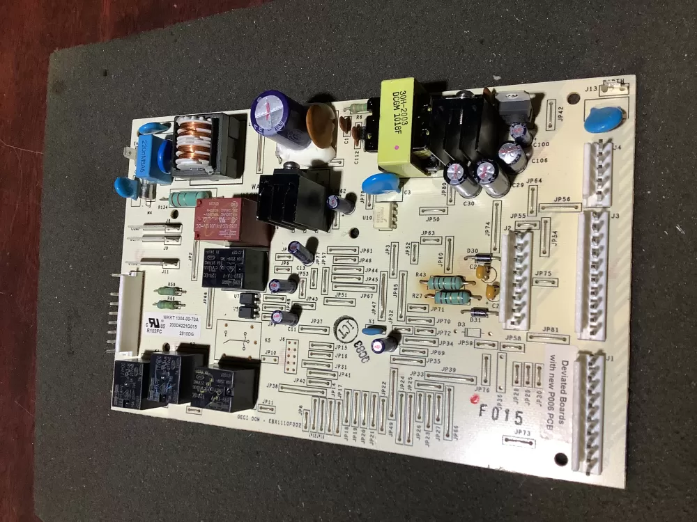 GE 200D2260G008 PD00074367 AP7188100 WR55X10942C 200D4854G008 200D4854G013 200D2259G017 200D4852G018 200D4850G022 200D4852G024 200D6221G013 200D6221G015 200D6221G016 WKKT 1304-00-70A WR49X10060 WR55X10024 WR55X10037 WR55X10045 WR55X10056 WR55X10065 Refrigerator Control Board