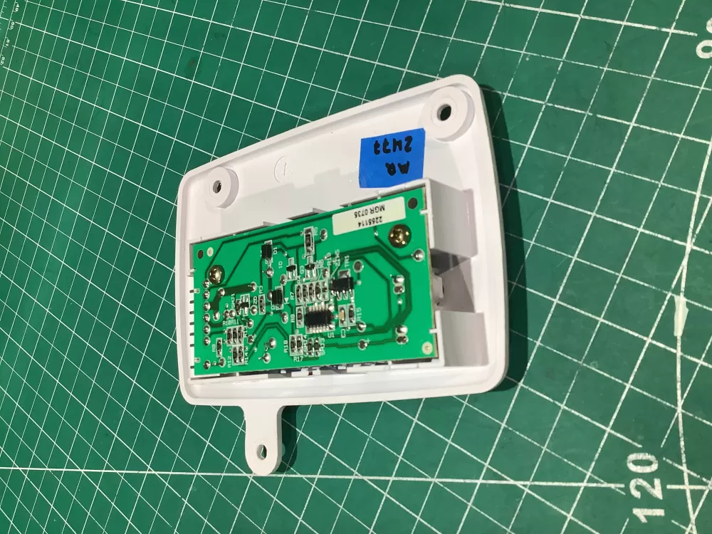 Whirlpool W10757851 4389102 Refrigerator Ice Control Board AZ185296 | AR2477