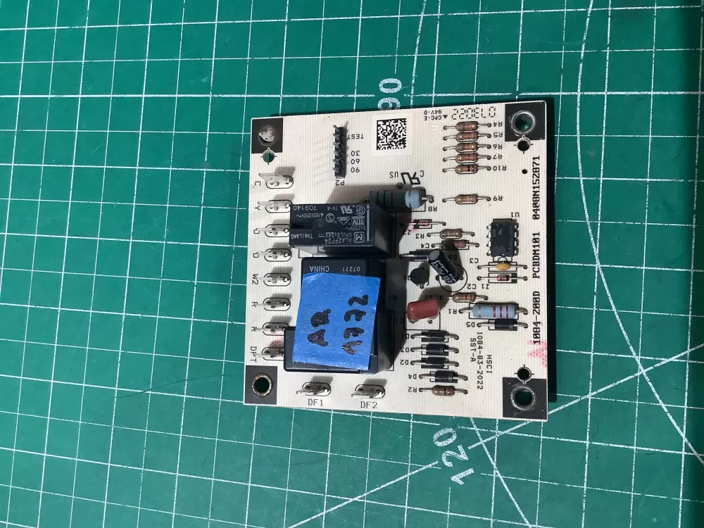 Goodman PCBDM101S Heat Pump Defrost Timer Control Board AZ190505 | AR1772