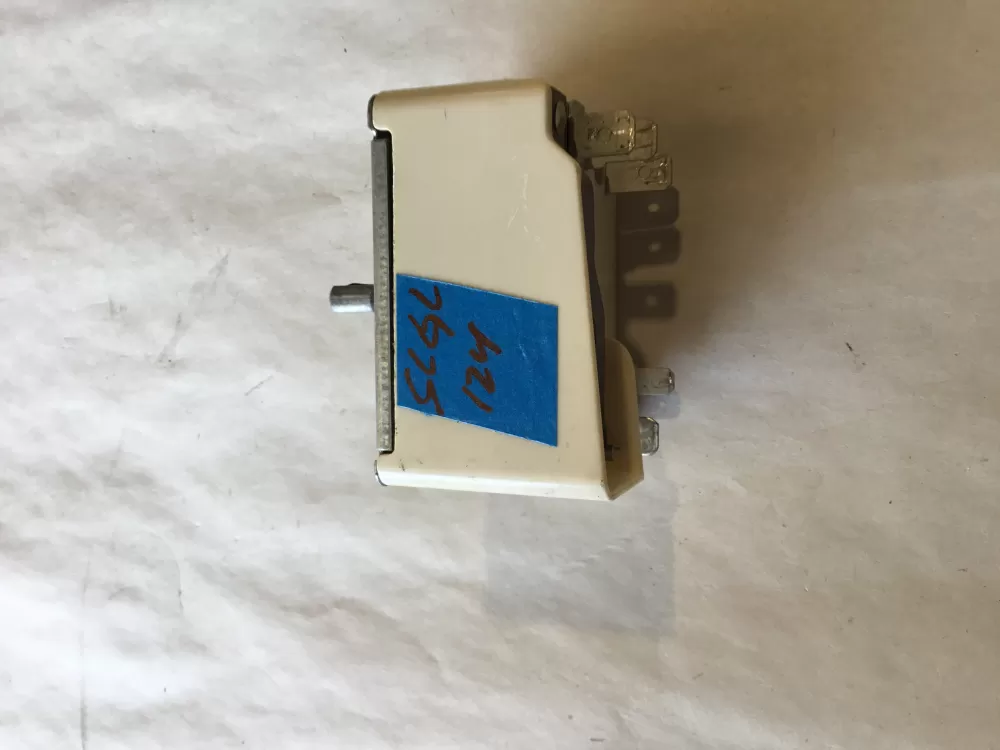 GE Hotpoint Kenmore 164D1816P006 Range Switch AZ155710 | SL124