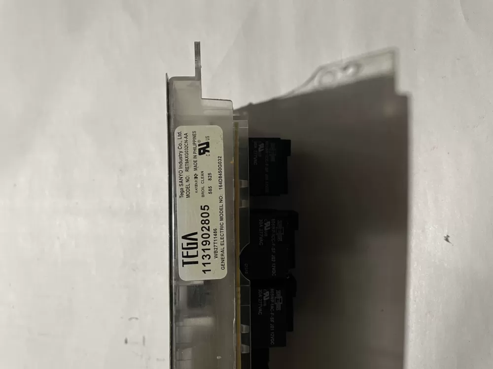 GE 164D8450G032 WB18X20153 Range Control Board AZ197139 | KM1145