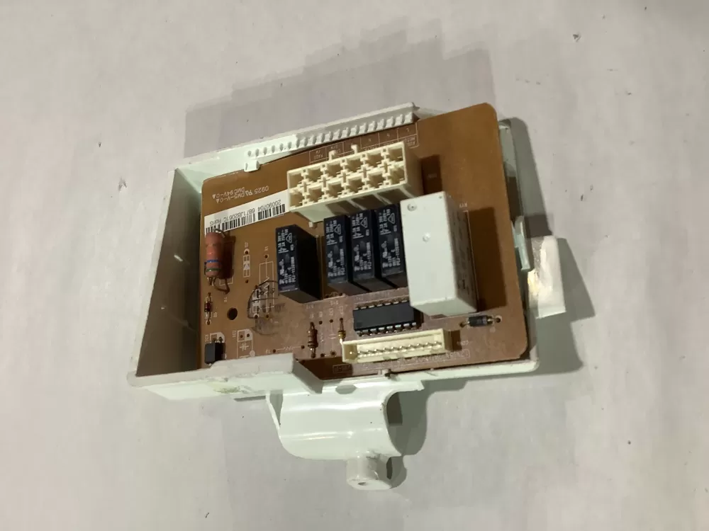 LG 6871JB2061C Refrigerator Control Board AZ165171 | ZC2546