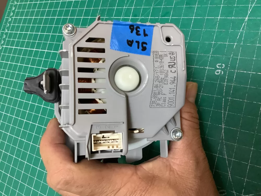 Bosch 9001 141 944 Dishwasher Heat Bosh AZ226421 | SLA136
