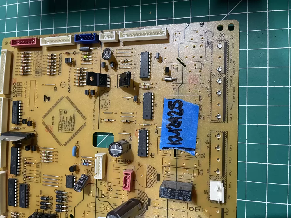 Samsung DA92 00384N Refrigerator Control Board AZ144442 | KM2425