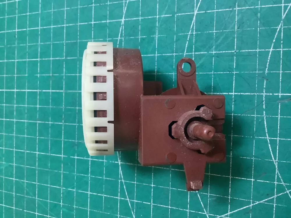 Amana WPY2201474 2201474 Washer Pressure Switch AZ220601 | SLA62