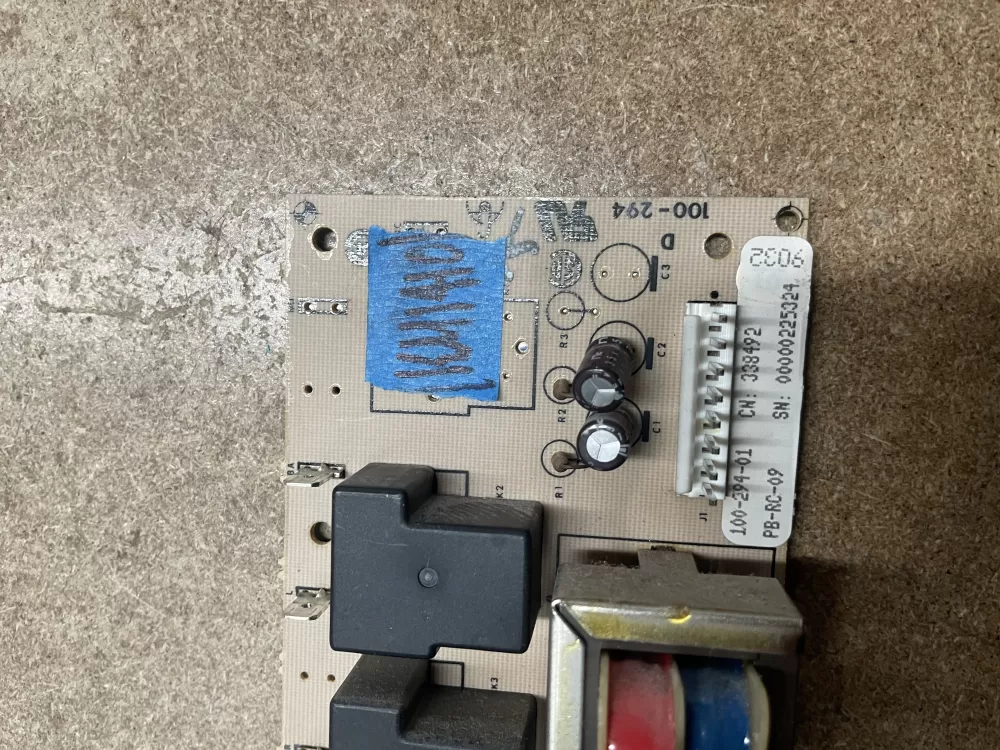 GE 100 294 01 Range Control Board AZ4741 | KM1410