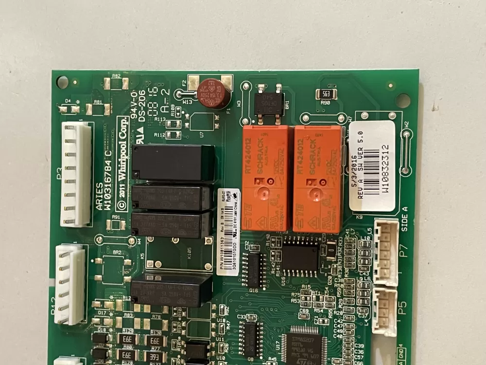 Whirlpool W10811363 W10854027 Refrigerator Control Board AZ143614 | KM2413