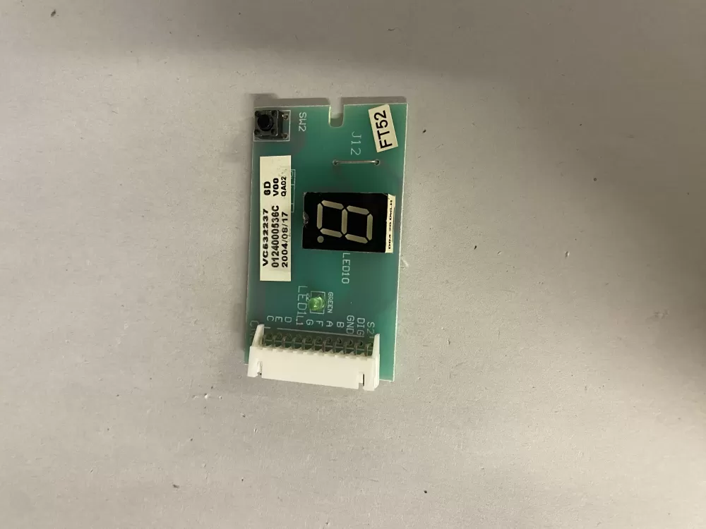 0124000536C Display / Interface
