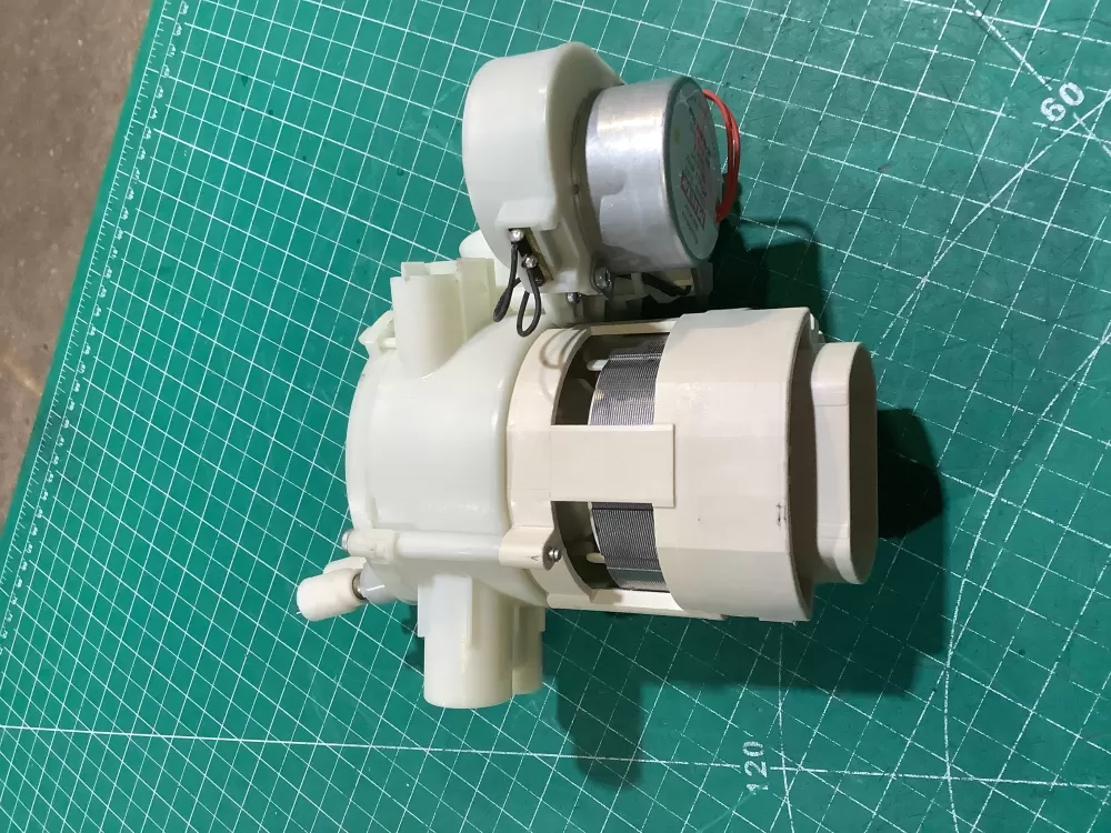 OEM Miele Dishwasher Circulation Pump 10285586 61-31/4 AZ226932 | SLA112