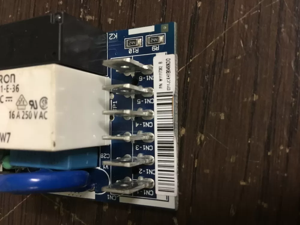 Whirlpool W11117382 Control board AZ14843 | NR557