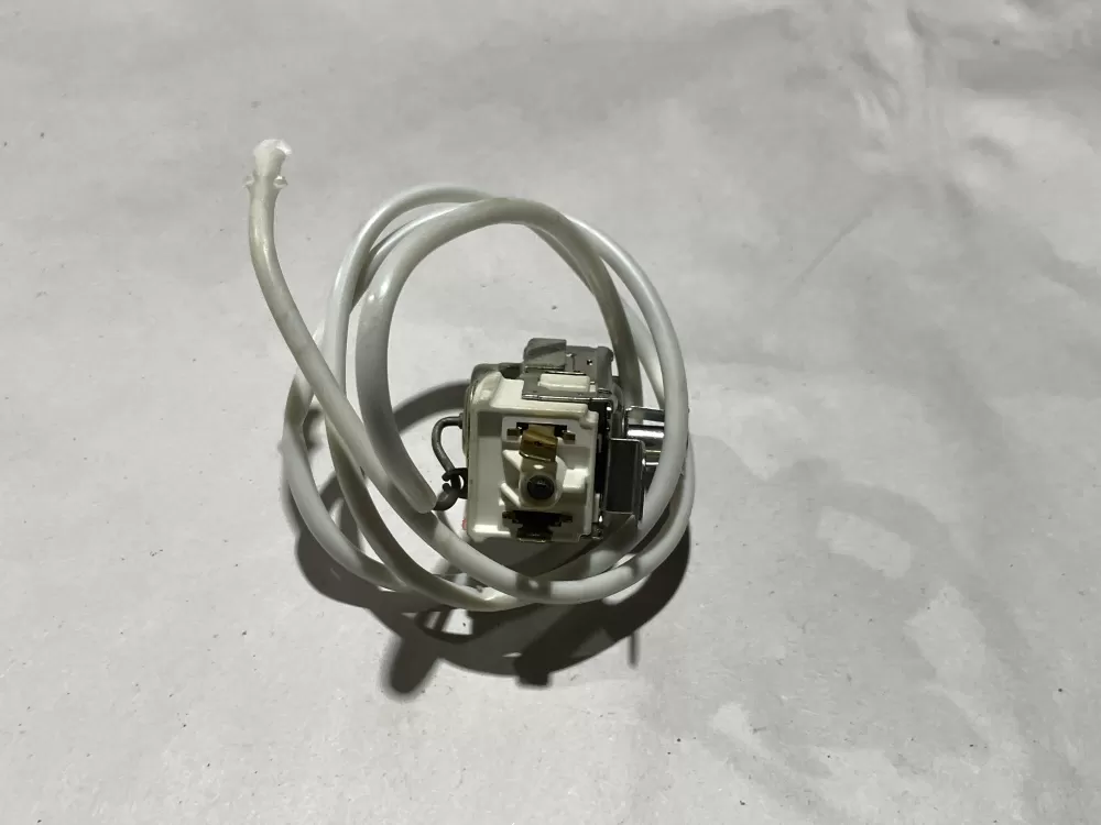 Frigidaire 3ART5VC170 Refrigerator Thermostat AZ119246 | Wm2199