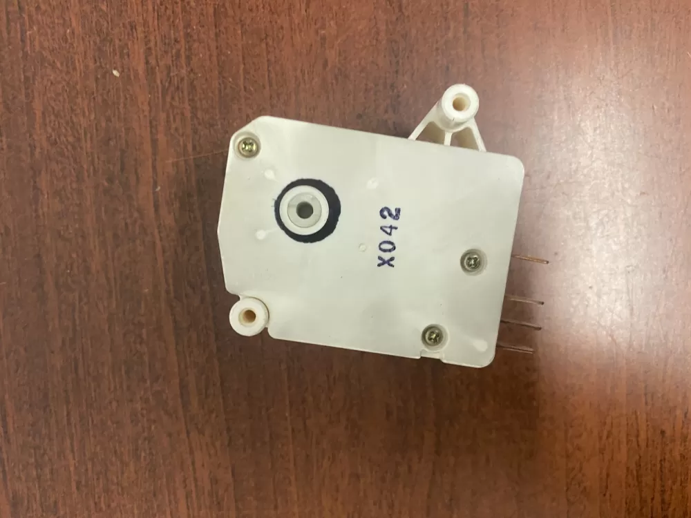 Hotpoint GE PS288216 Refrigerator Defrost Timer AZ44553 | BK1761