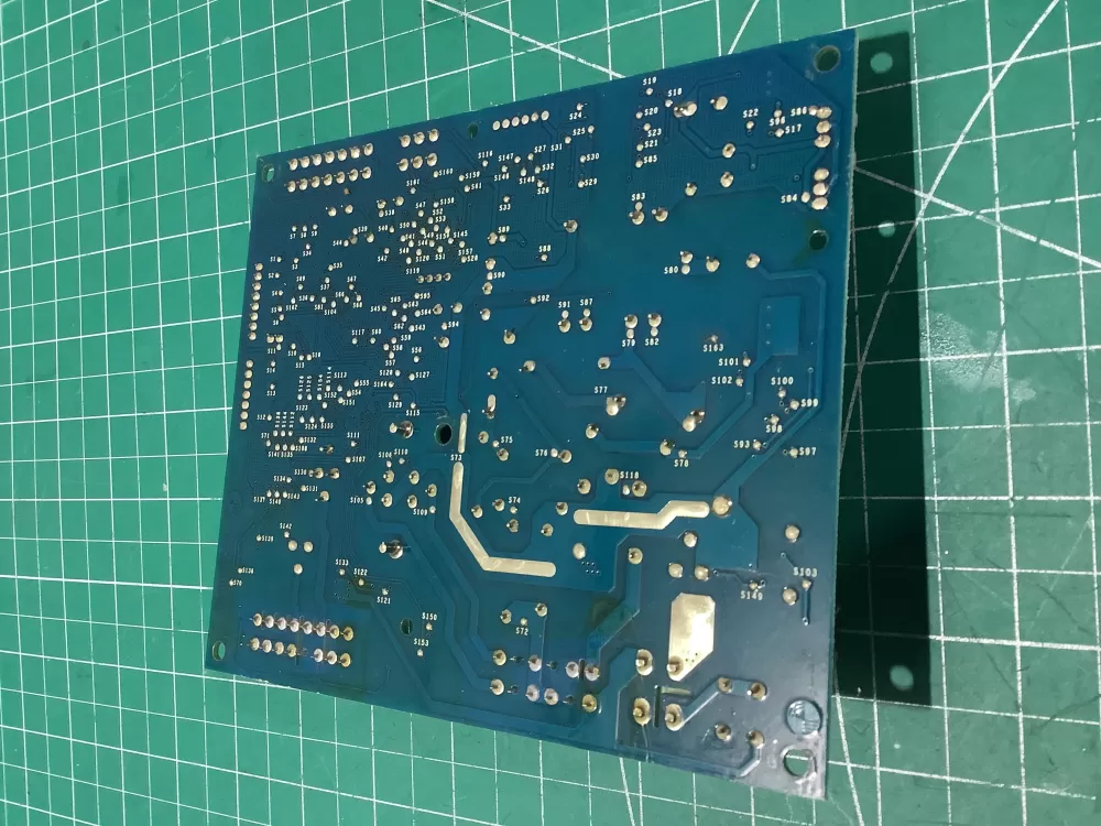 Frigidaire Electrolux F52725 02H Refrigerator Control Board AZ187836 | AR111