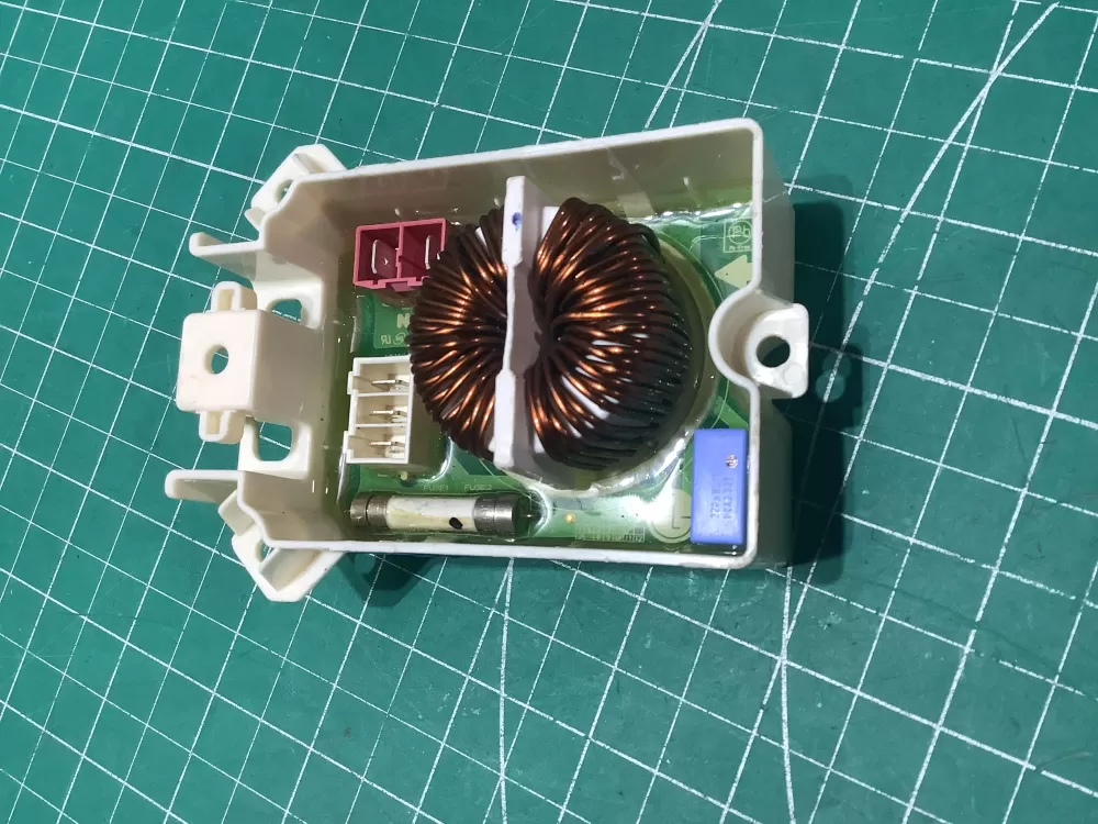 LG Kenmore EAM60930601 Washer Control Board Noise Filter AZ187990 | AR502