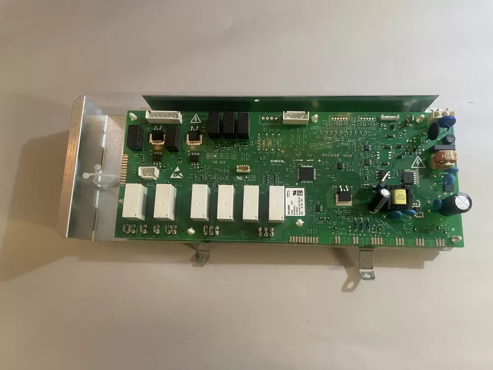 Bosch Range 8001258989 Control Board AZ166090 | KMV678