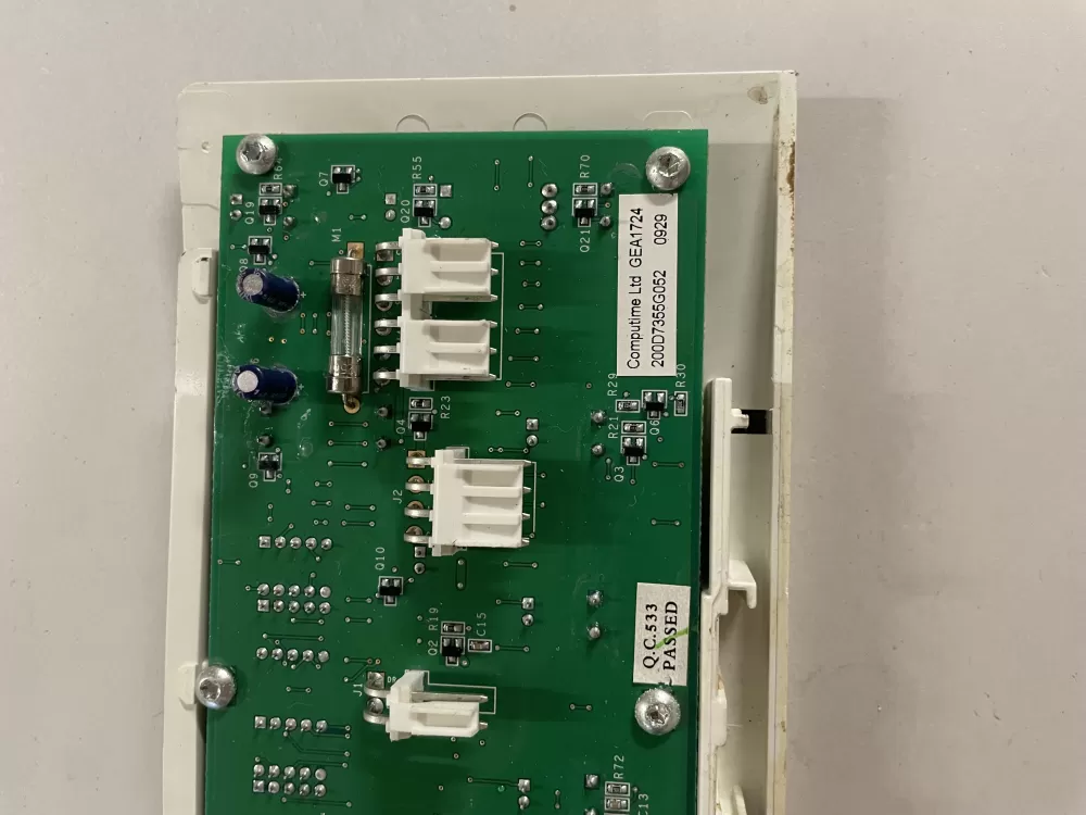 GE 200D7355G052 WR55X10802 Refrigerator Control Board AZ142104 | KM1033