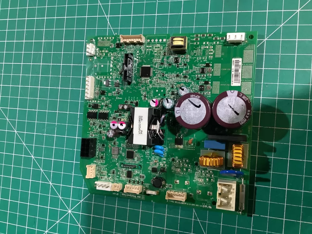 Whirlpool W11124692 Refrigerator Control Board AZ144564 | NR2430
