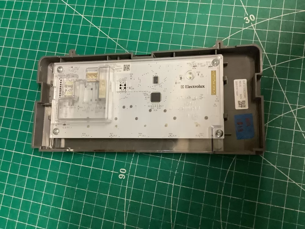 Frigidaire A15082203RC Refrigerator Control Board AZ204883 | AR1813