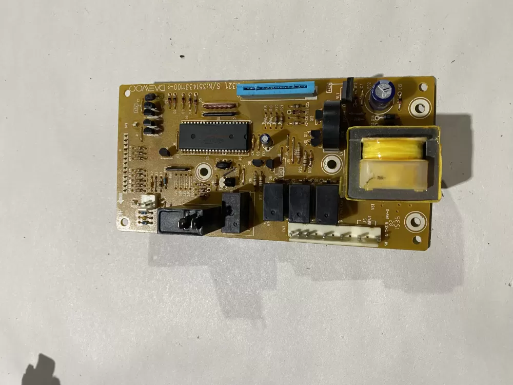 Magic Chef 3514331100-2 Microwave Control Board  AZ140269 | BK2382