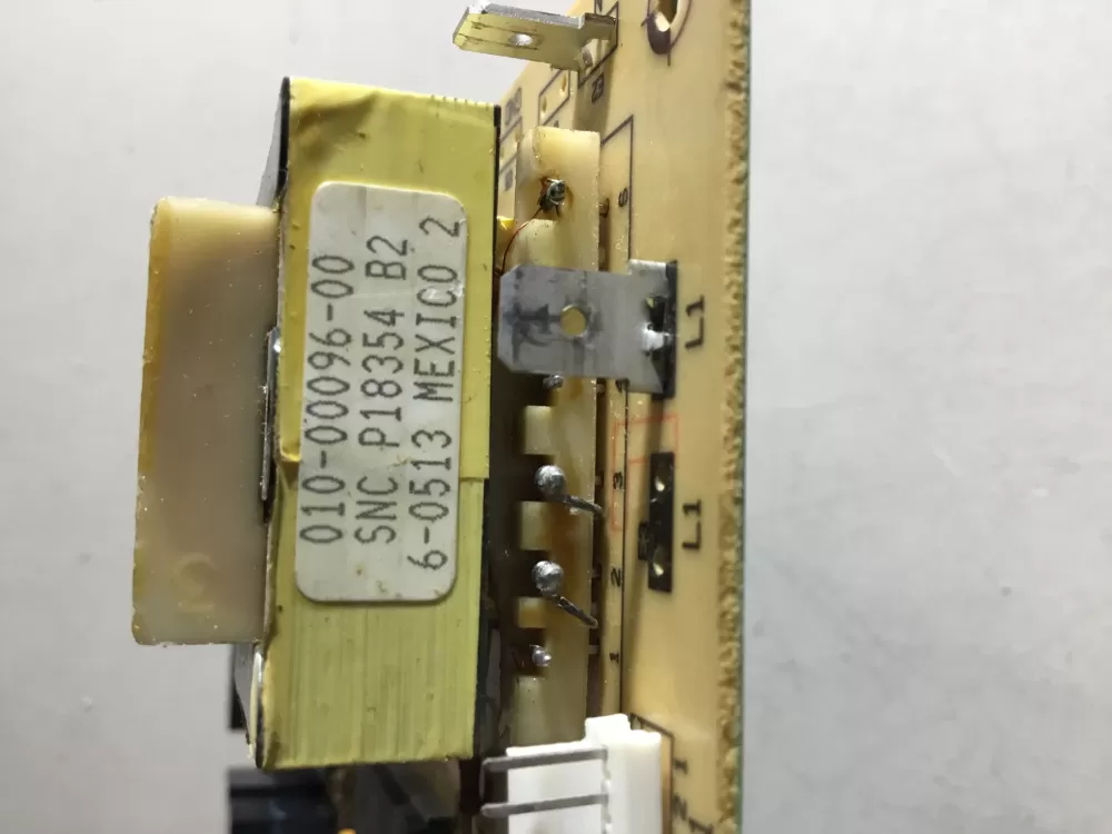 Whirlpool 010-00096-00 Oven Control Board AZ44864 | NR1765