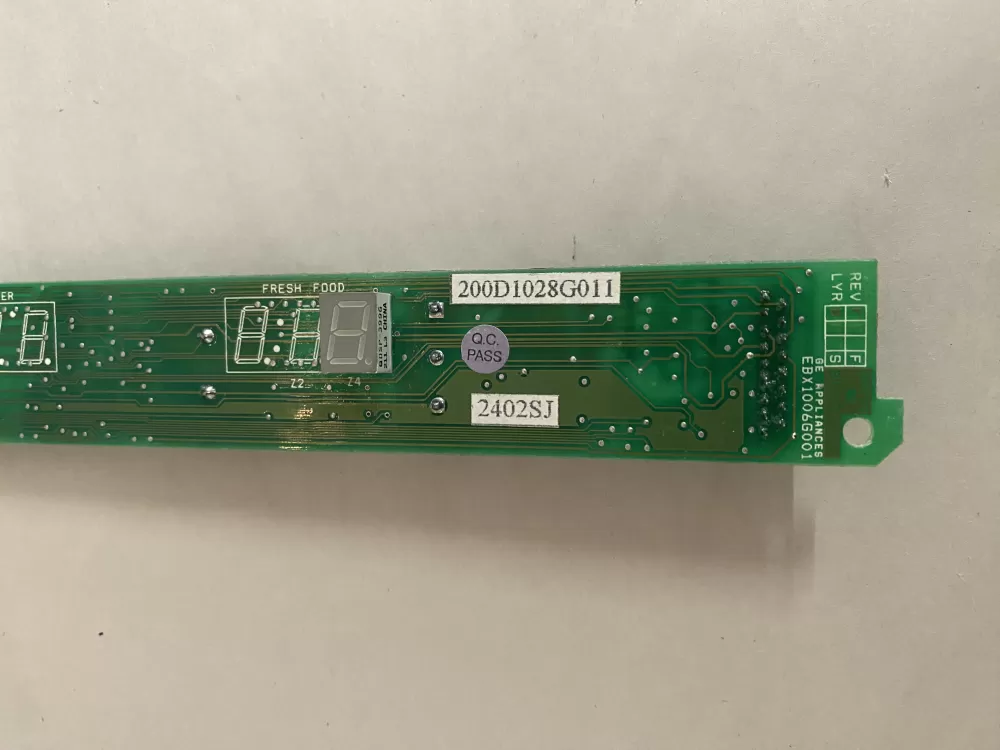 GE 200D1028G011 Refrigerator Control Board Display Model AZ201589 | BK2702