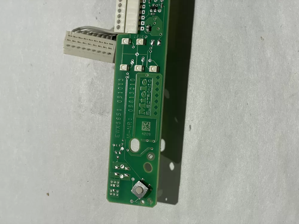 Miele Display Control Board 09813210 AZ190198 | KM2673