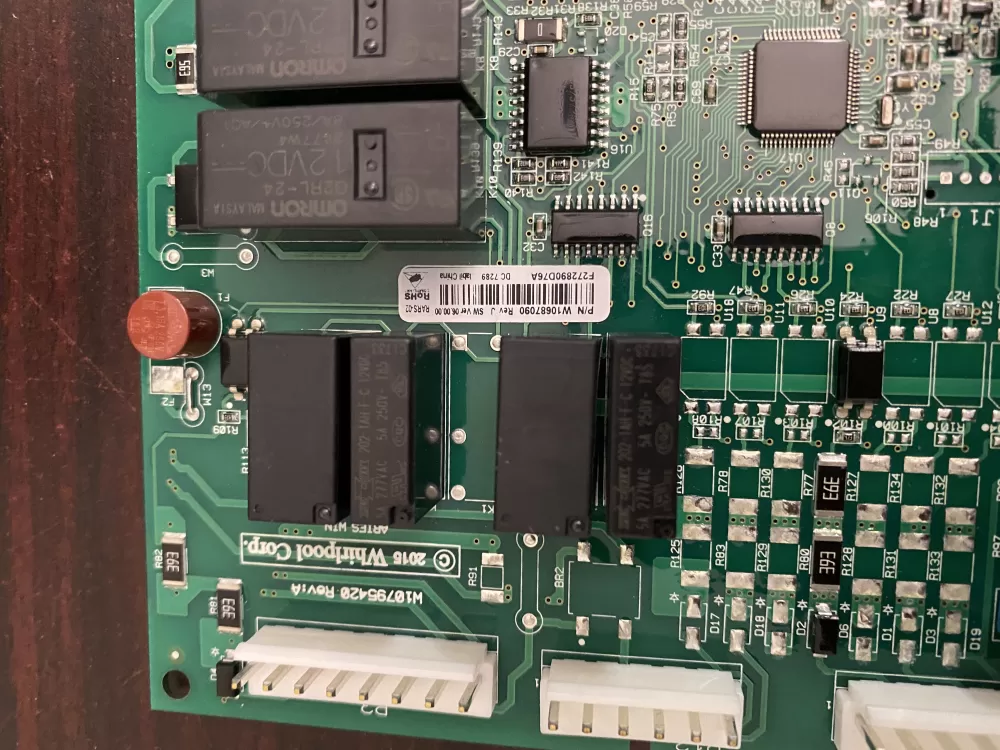 Whirlpool W10687090 W10872523 W11169503 W11378495 W11389713 PS12728698 Refrigerator Control Board