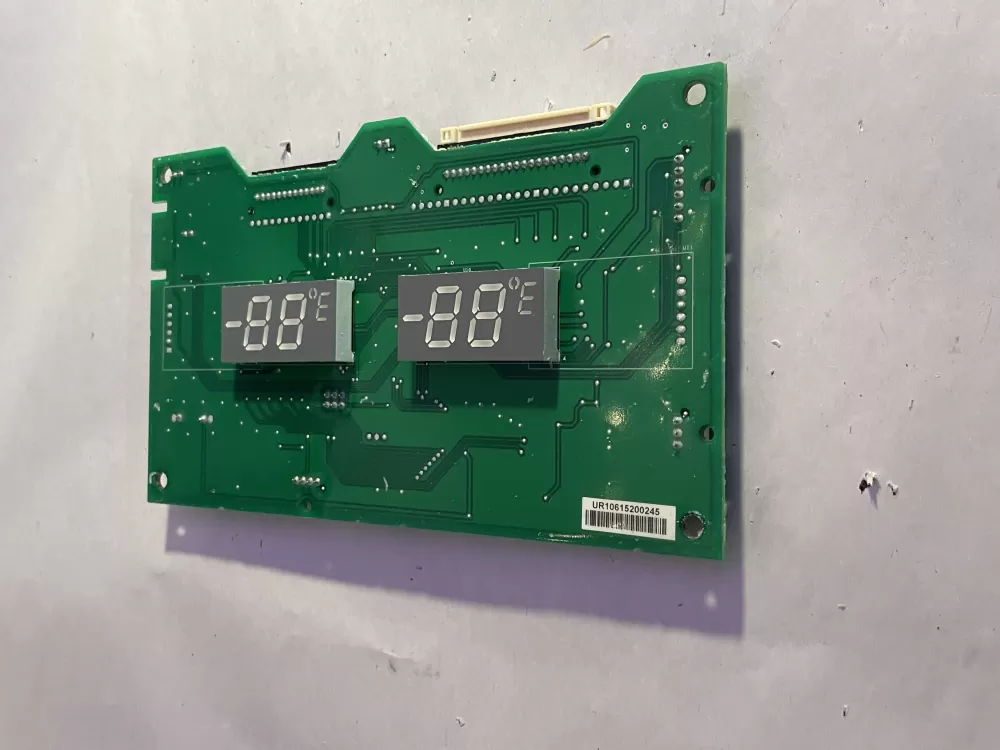 Frigidaire refrigerator electronic control board AZ195837 | Wm1091