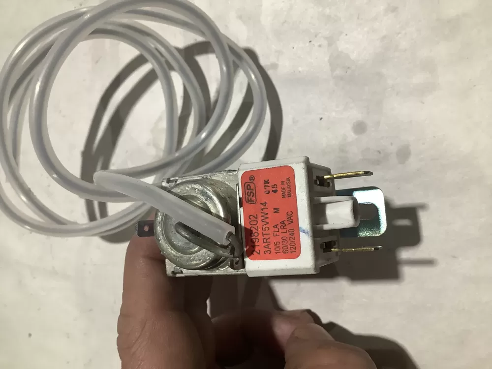 Whirlpool  Kenmore  Maytag  Estate  Roper WP2198202  AP6006166  2198202  1110552  1115242  1115243  1115244  1115245  1129437  2161283  2161284  2169112  2169113  2198201  2299  99989726  PS11739232  WP2198202VP Refrigerator Cold Control Thermostat