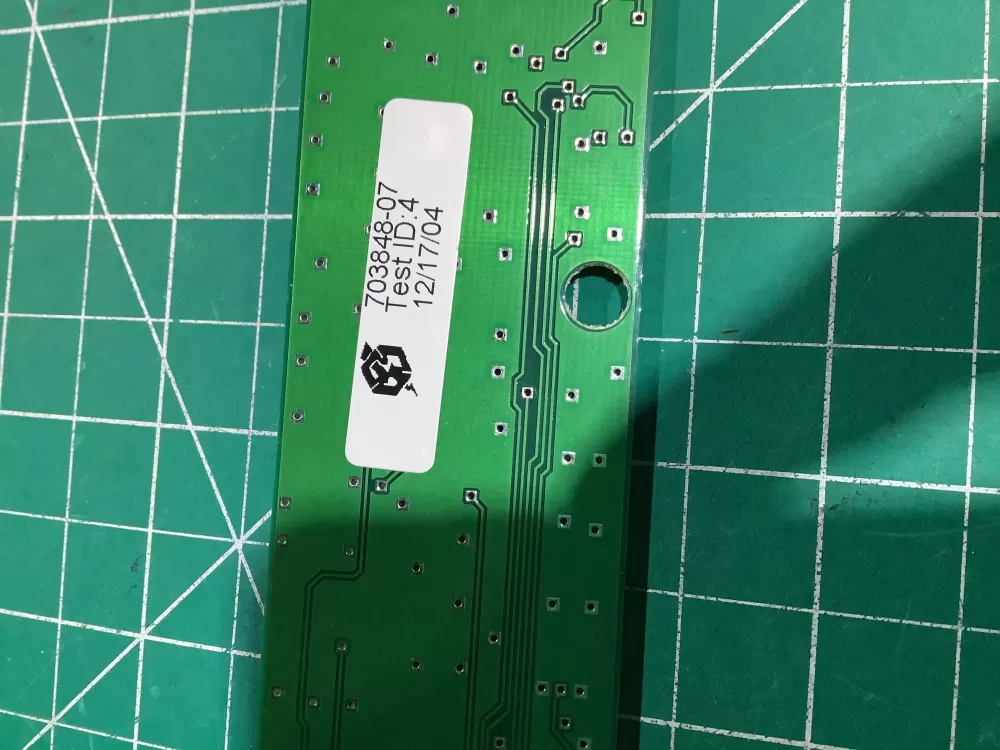 Frigidaire 241708303 Refrigerator Control Board Dispenser AZ141684 | NR1087