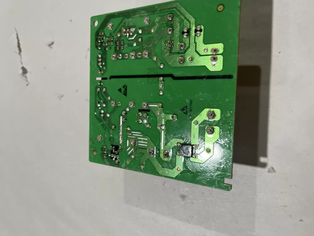 Insignia Refrigerator Control Board 111020103600 AZ166555 | Wm409