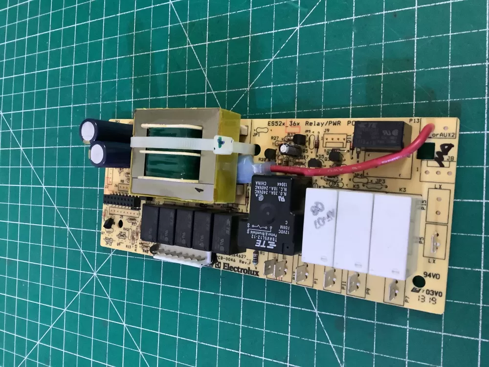 Frigidaire 316560176  500040  43164627 Oven Control Board